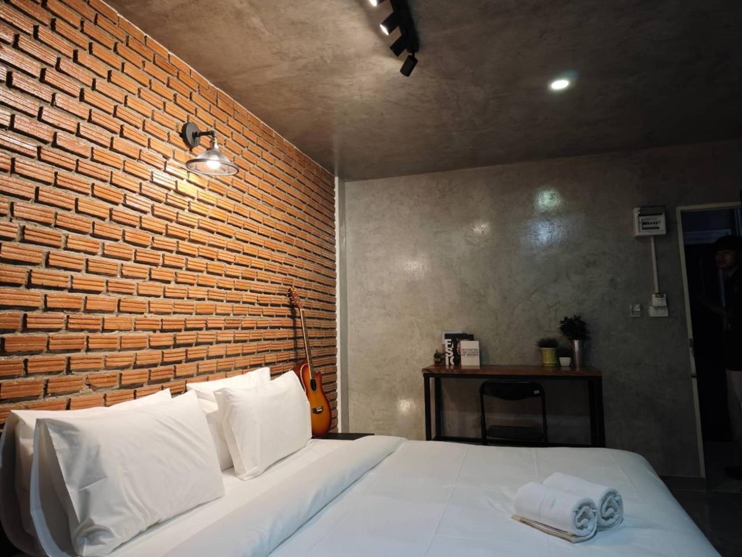 S1 City Hotel Buriram Esterno foto