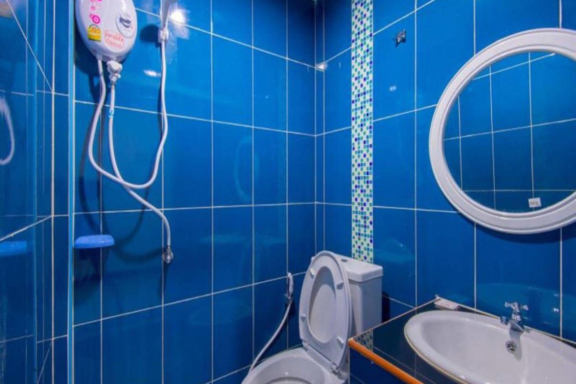 S1 City Hotel Buriram Esterno foto